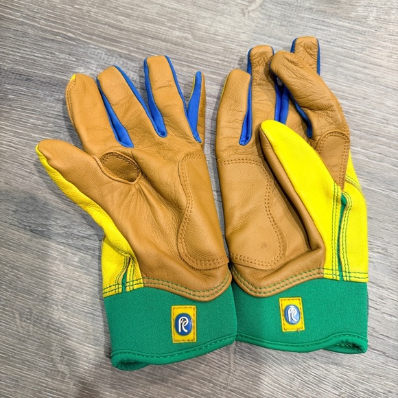 Bruce Bolt YM Batting Gloves Premium Pro Short Cuff - Picture 4 of 8